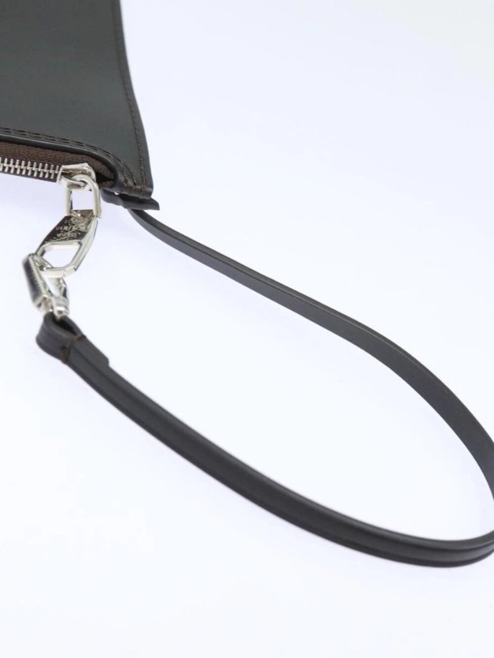 LOUIS VUITTON Pouch Leather Brown LV - Picture 10 of 16